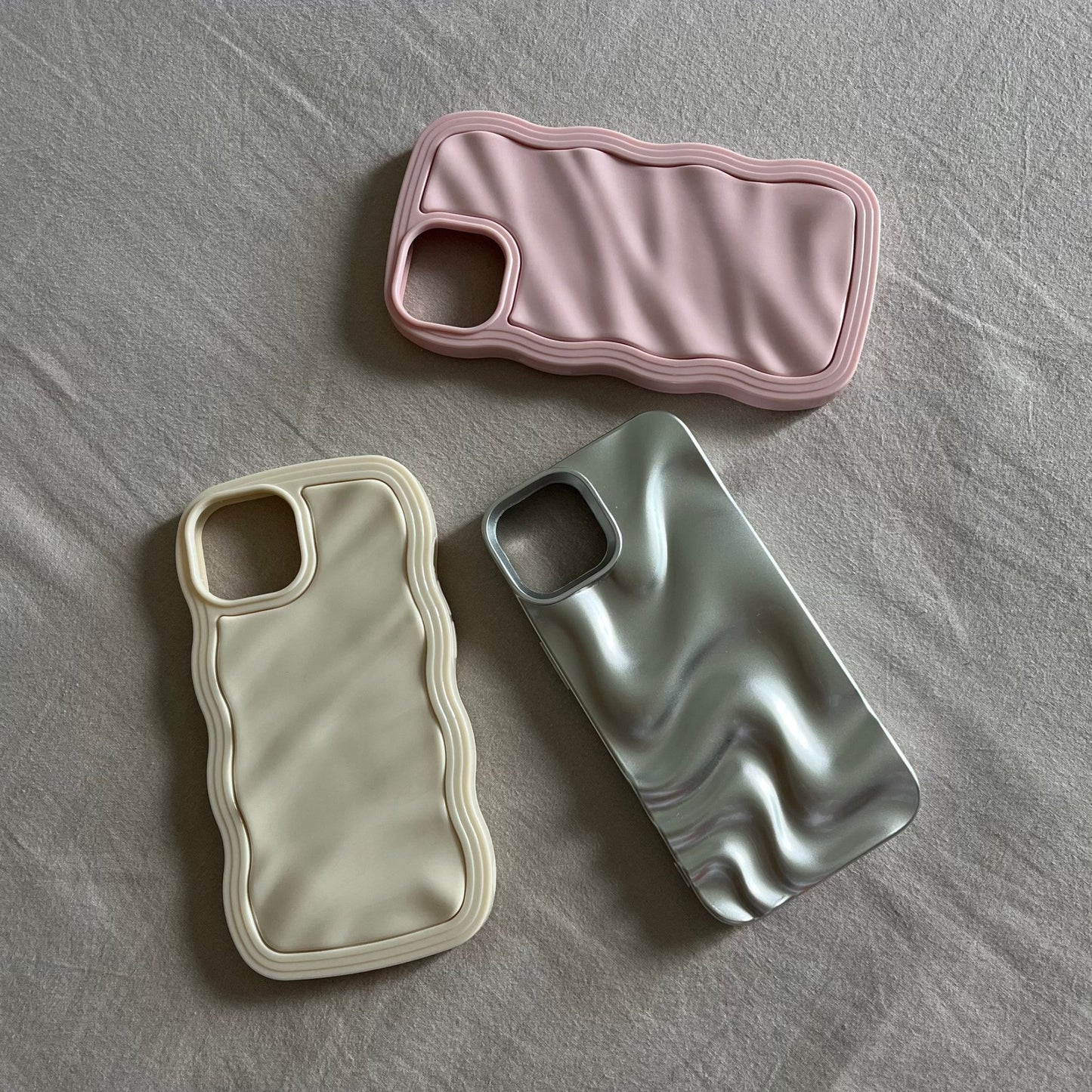 BUBBLEGUM Wavy iPhone Case - INSPO CASES